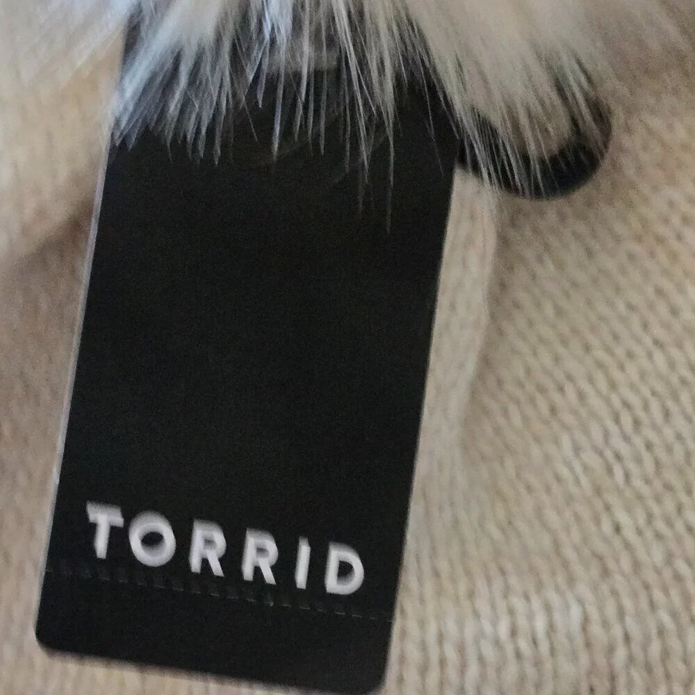 Torrid oatmeal Shine Pom Beanie